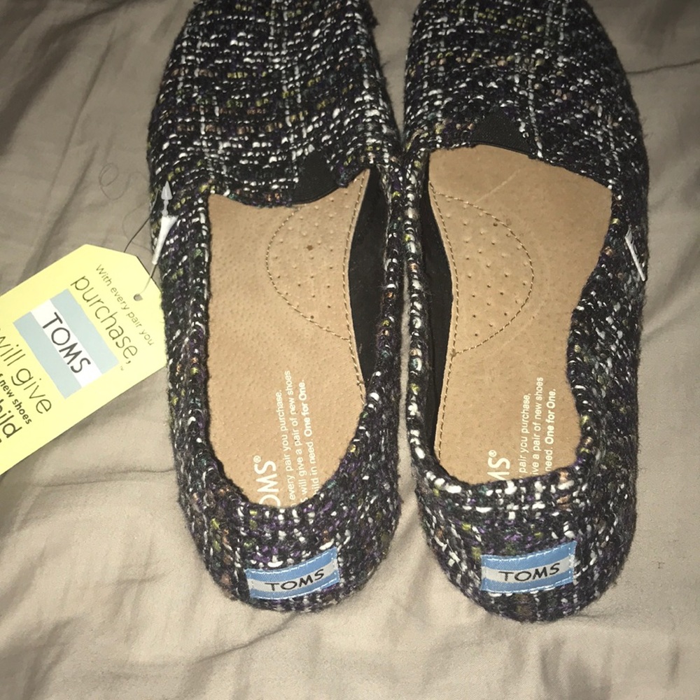 Toms